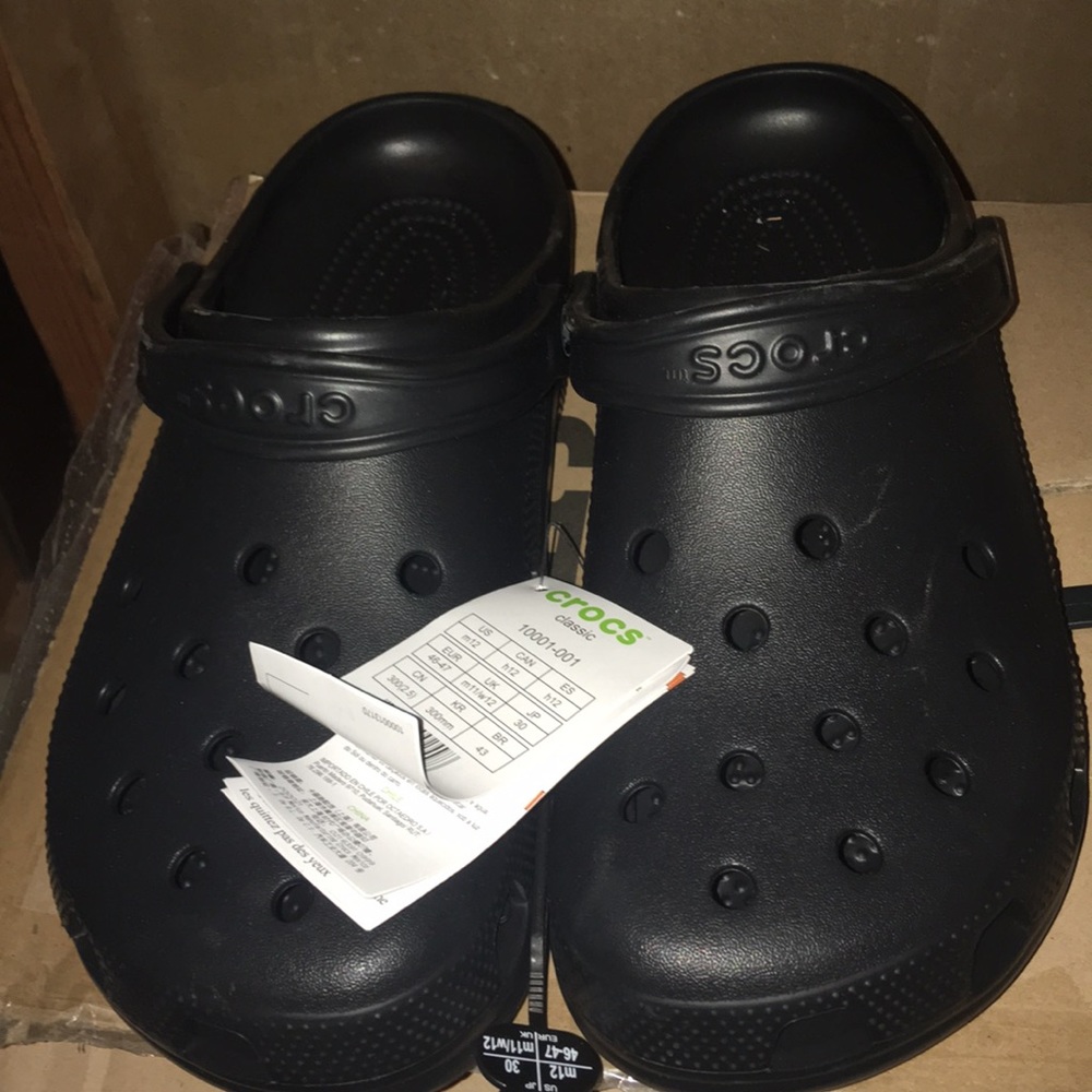 New Men’s Crocs